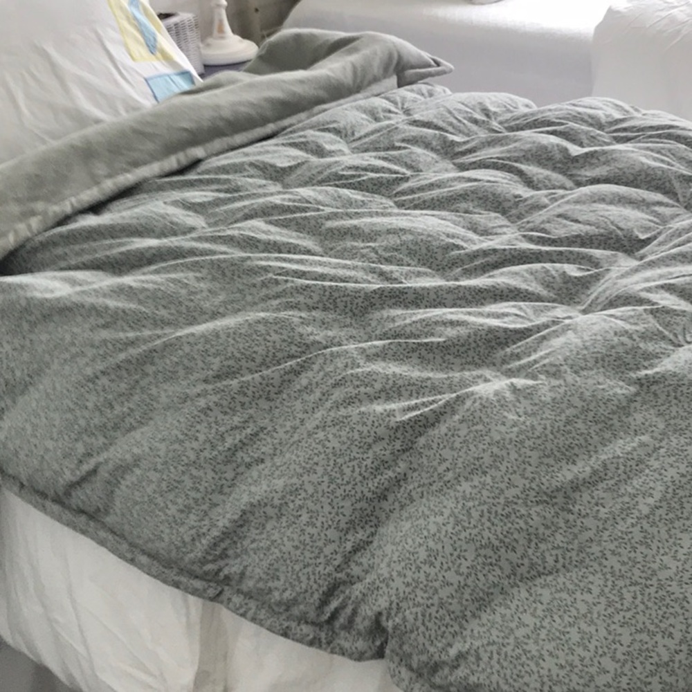 Down twin coverlet